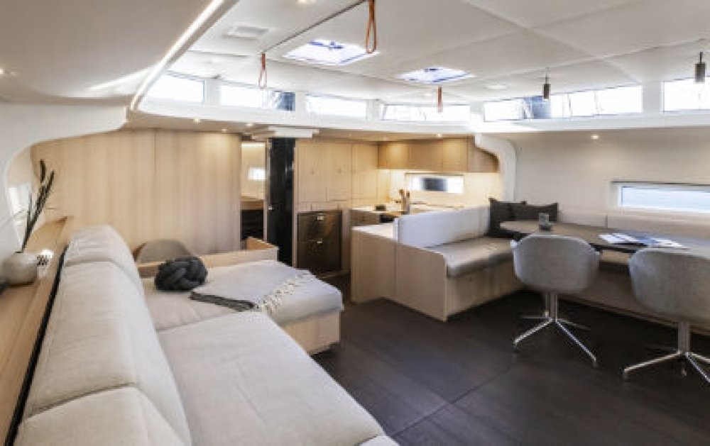 Y7 Luxury carbon yacht cozy inside 